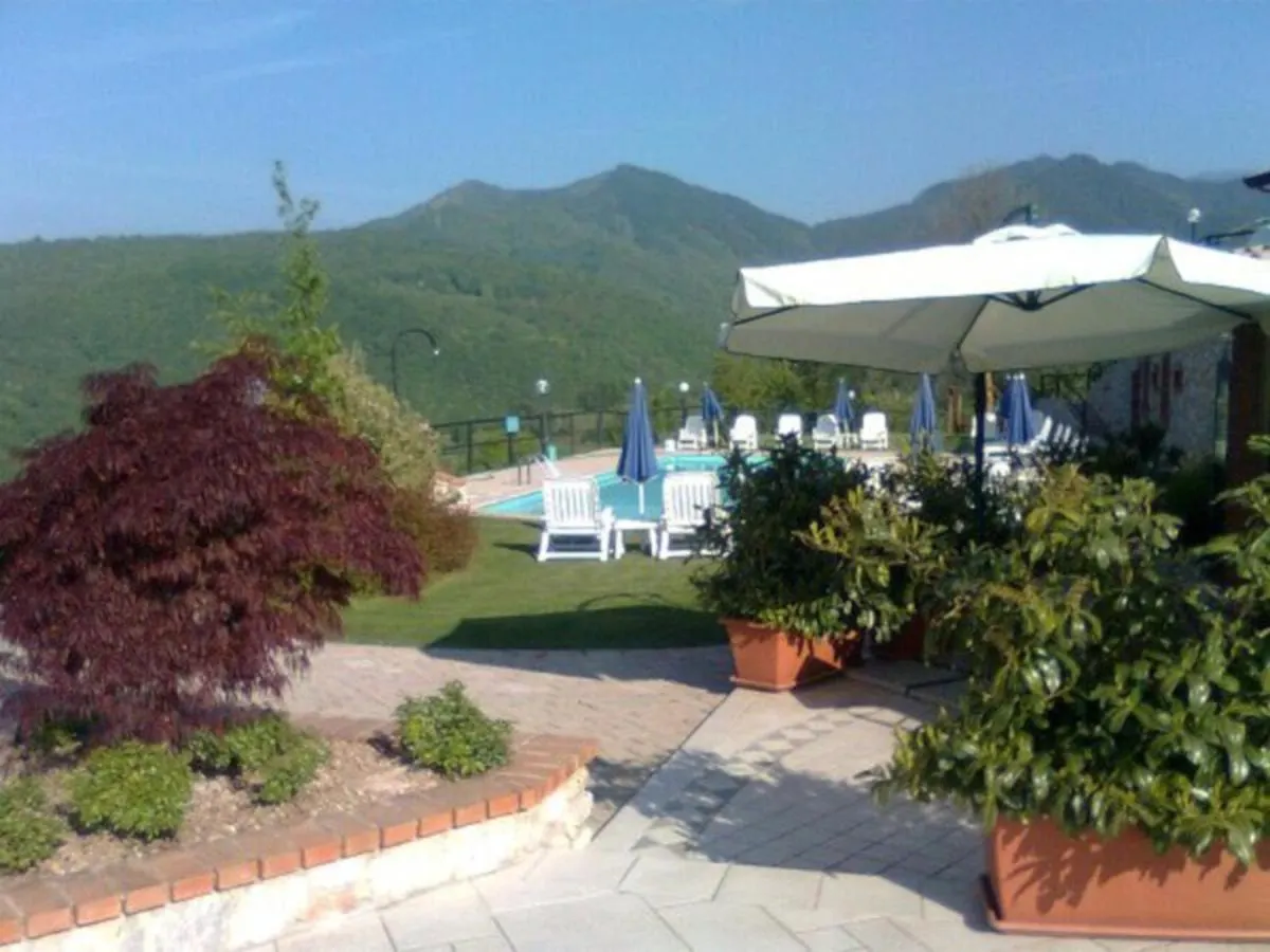 Olzano Ferienhaeuschen Claudio Mit Pool In Tignale 아파트 이탈리아